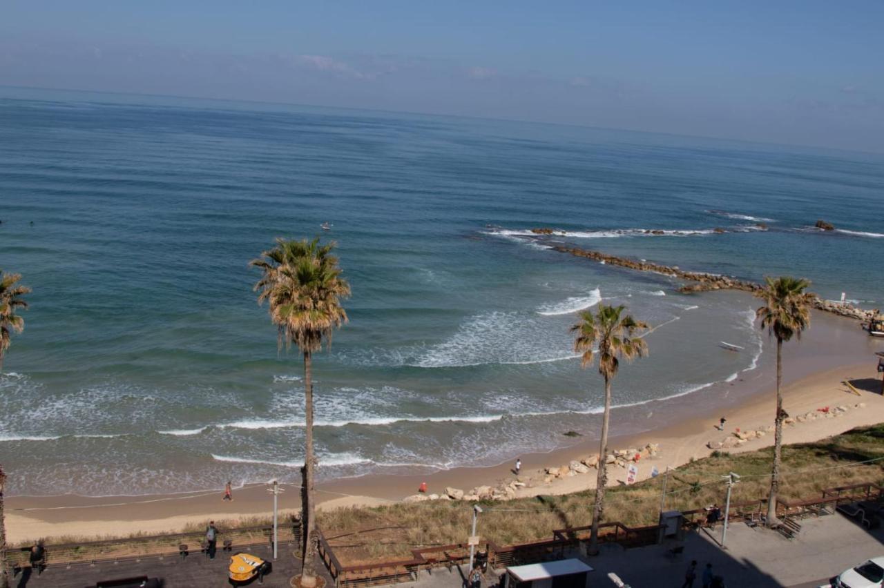 Ten Steps To The Sea 4Br And Balcony Bat Yam Exterior foto