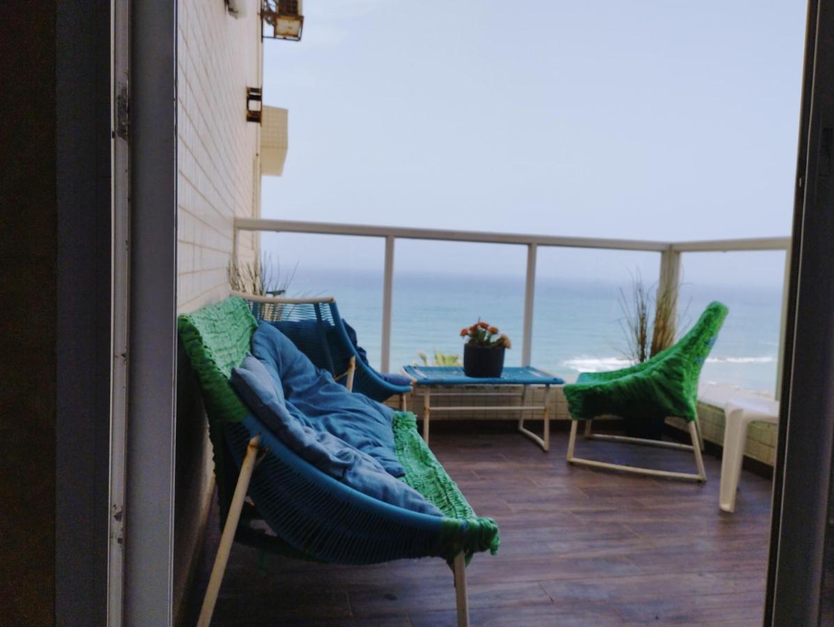 Ten Steps To The Sea 4Br And Balcony Bat Yam Exterior foto