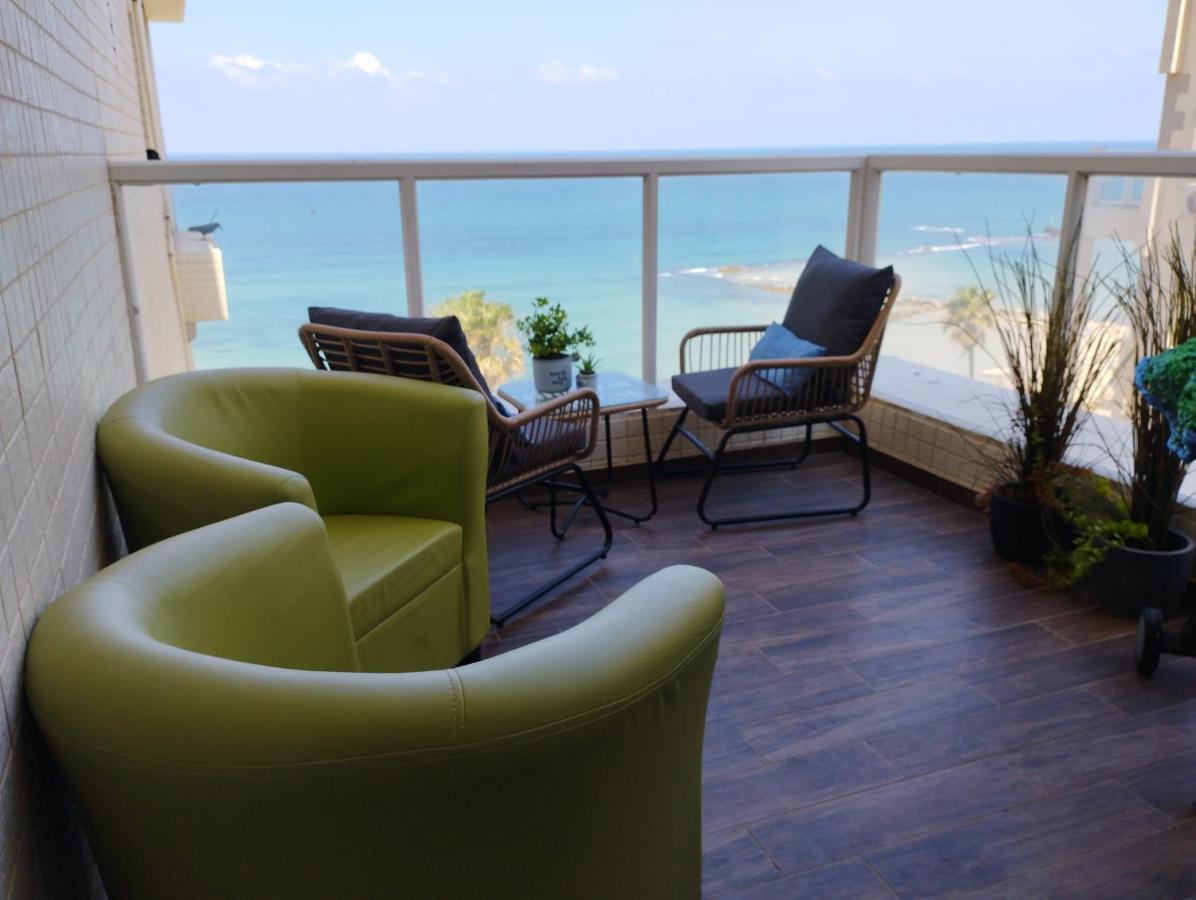 Ten Steps To The Sea 4Br And Balcony Bat Yam Exterior foto